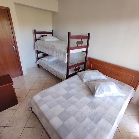 Residencial Medeiros Apartment Guarda do Embau Room photo